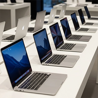 onyetexinternationa-macbook